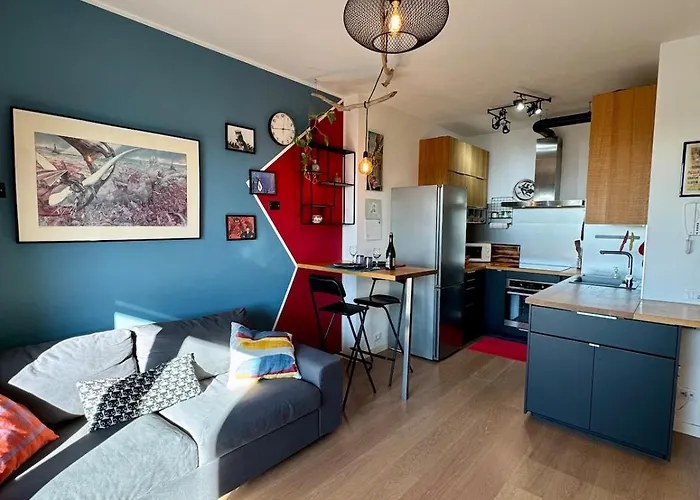 Tower Station - Escape - Fiera Apartament *