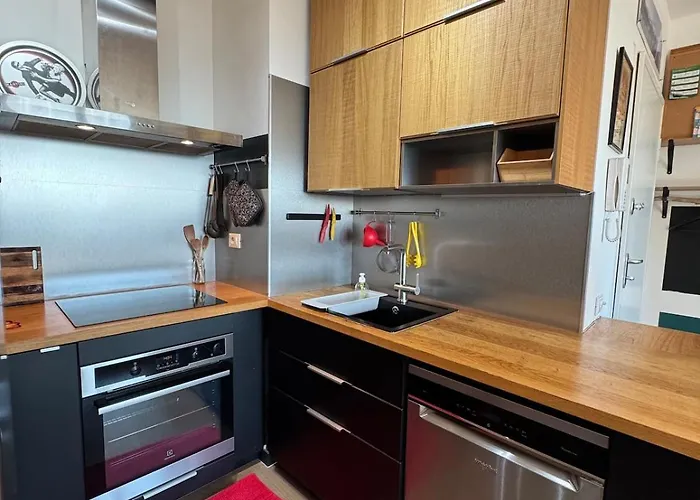 Tower Station - Escape - Fiera Apartament